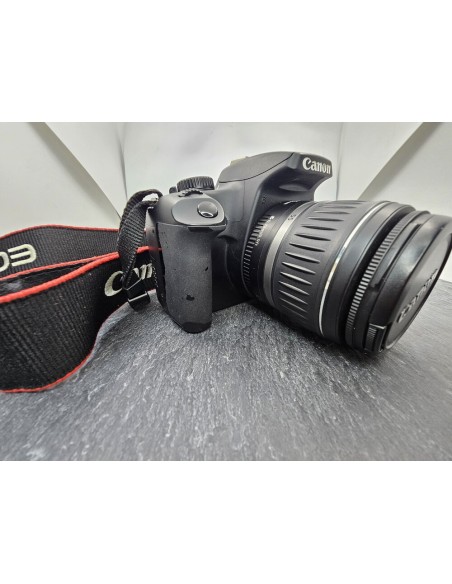 Camara Canon EOS 1000D con EFS 18-55mm f/3.5-5.6_segunda mano_cash creator_usado